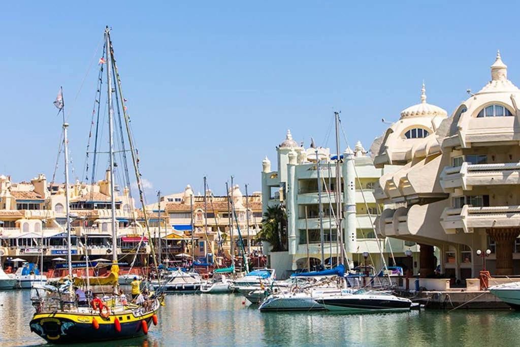 Apartamento Junto Al Mar En Puerto Marina Διαμέρισμα Benalmádena Εξωτερικό φωτογραφία